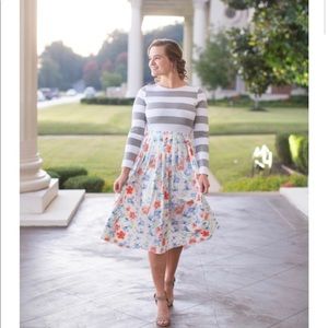 Dainty Jewell’s Sidewalk Stroll Dress